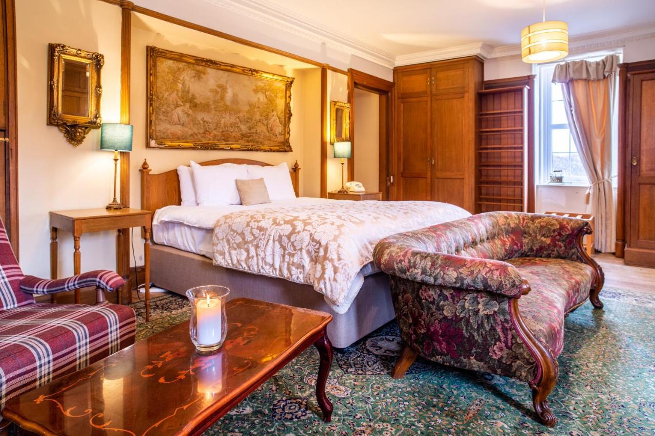 Dalmunzie Castle Hotel Glenshee Екстериор снимка
