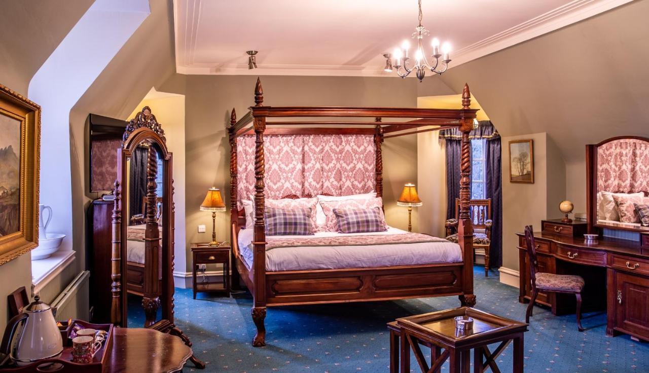 Dalmunzie Castle Hotel Glenshee Екстериор снимка