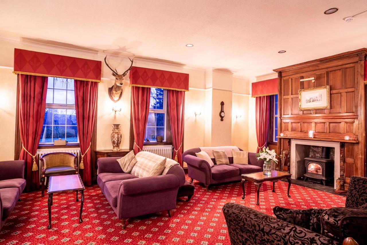 Dalmunzie Castle Hotel Glenshee Екстериор снимка