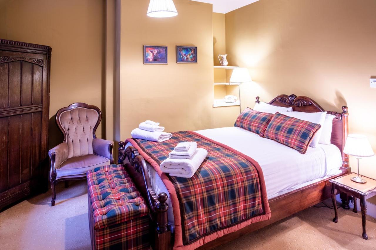 Dalmunzie Castle Hotel Glenshee Екстериор снимка