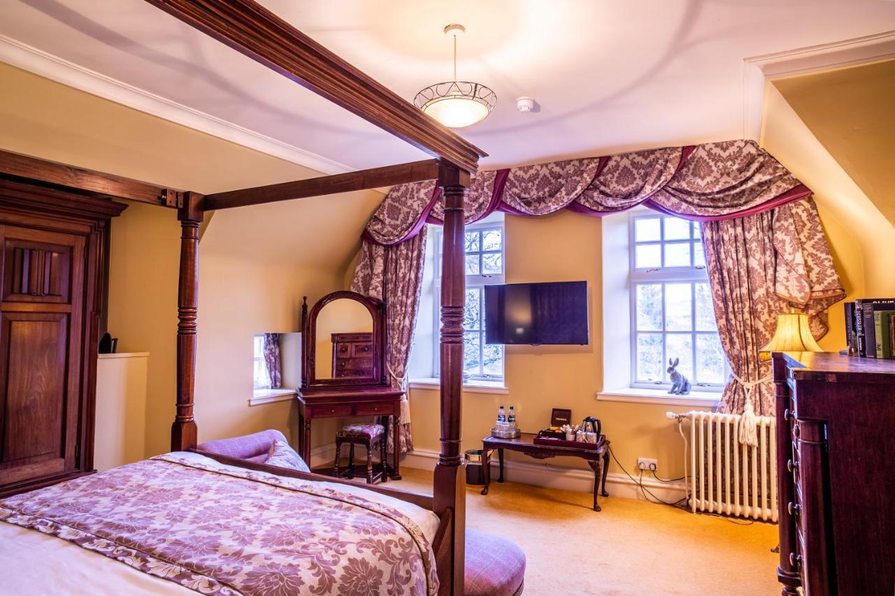 Dalmunzie Castle Hotel Glenshee Екстериор снимка