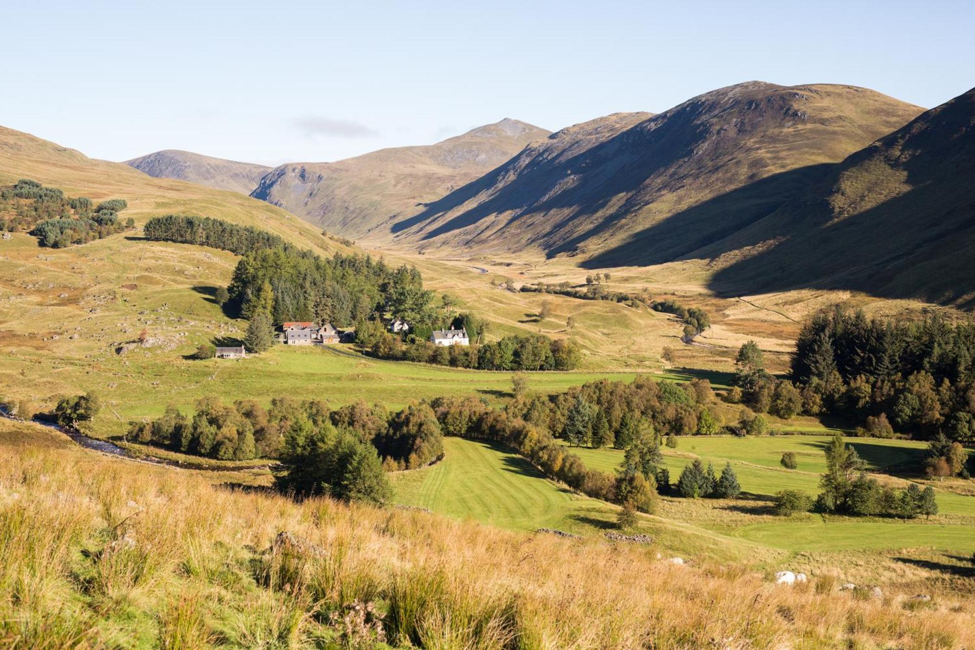 Dalmunzie Castle Hotel Glenshee Екстериор снимка